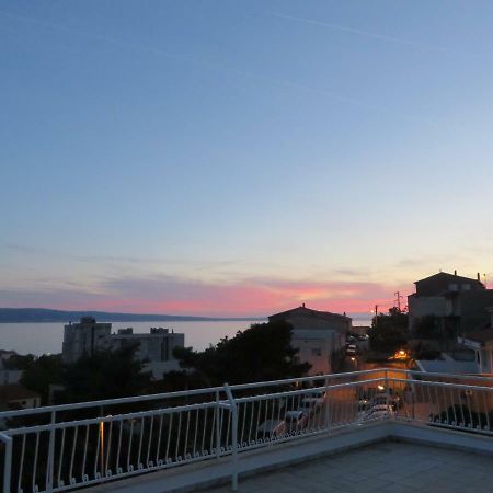 Apartmani Raos Дуги Рат Екстериор снимка